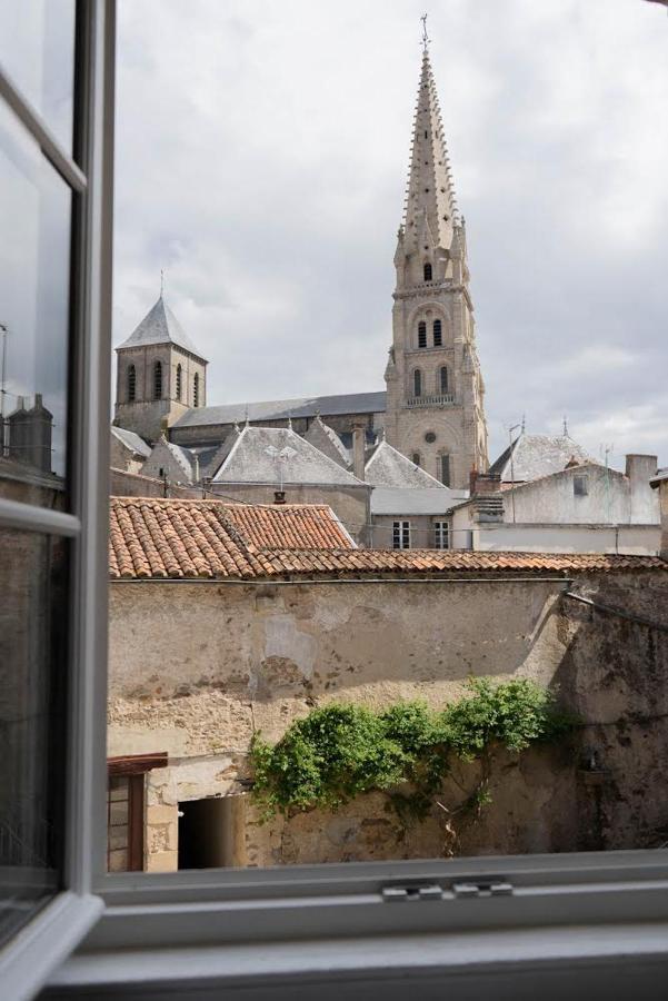 Un Dimanche Chez Julie Chambre Leontine Parthenay Eksteriør billede